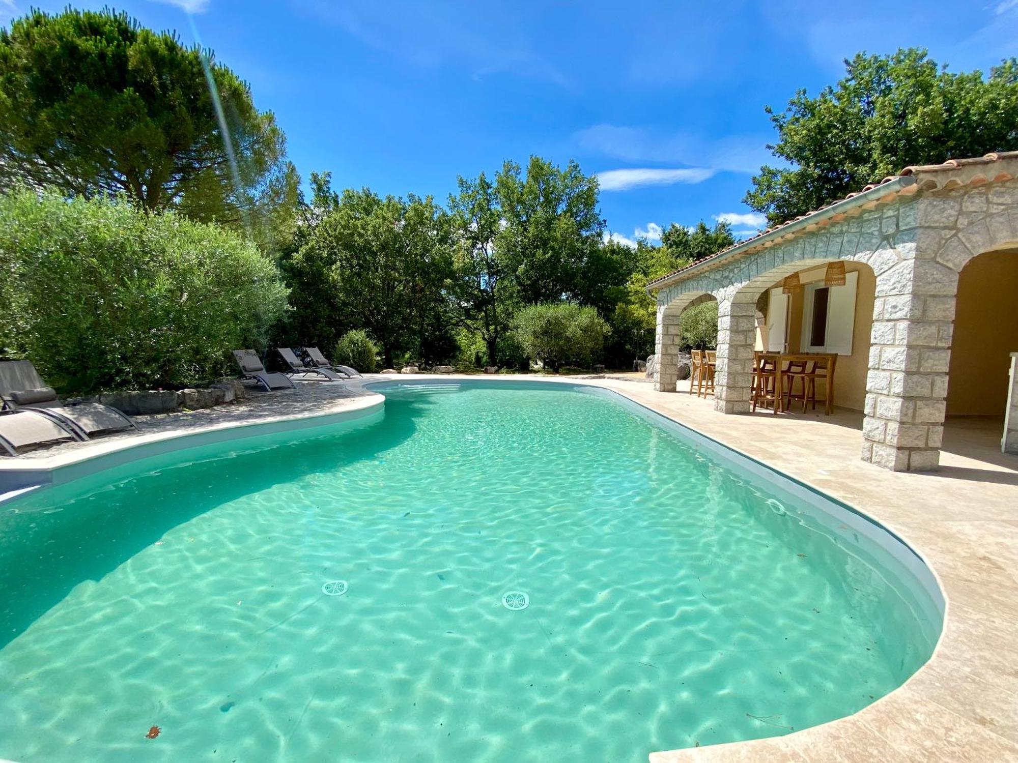Maison Pour 12P, Piscine A Debordement Chauffee D'Avril A Octobre Inclus Ruoms Εξωτερικό φωτογραφία